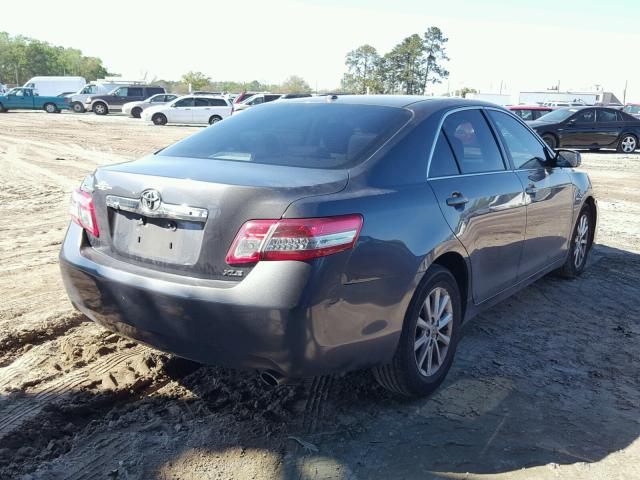 4T1BF3EK9BU759580 - 2011 TOYOTA CAMRY BASE GRAY photo 4