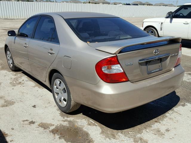 4T1BE30K03U732778 - 2003 TOYOTA CAMRY LE GOLD photo 3