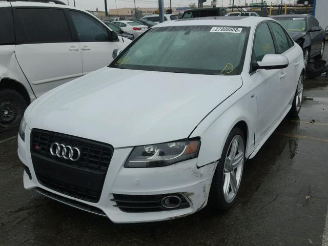 WAUDGAFLXCA027366 - 2012 AUDI S4 PREMIUM WHITE photo 2