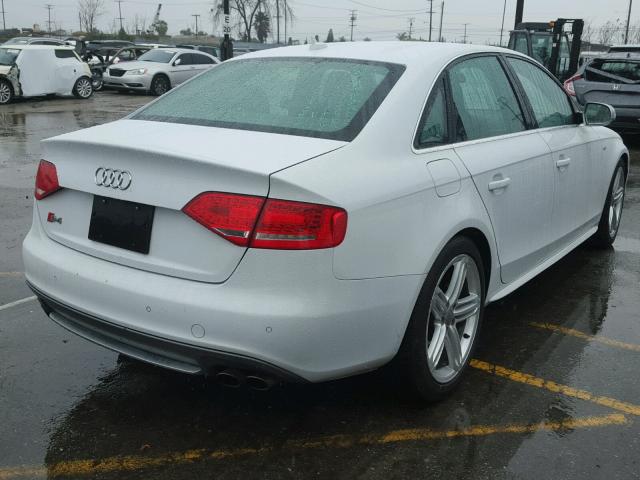 WAUDGAFLXCA027366 - 2012 AUDI S4 PREMIUM WHITE photo 4