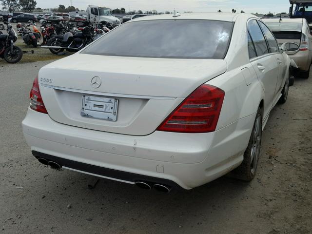 WDDNG71X89A274968 - 2009 MERCEDES-BENZ S 550 WHITE photo 4