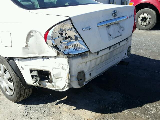 4T1BE32K74U346275 - 2004 TOYOTA CAMRY LE WHITE photo 9