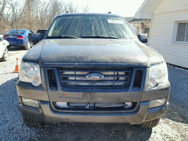 1FMEU74E26ZA07668 - 2006 FORD EXPLORER E GRAY photo 9