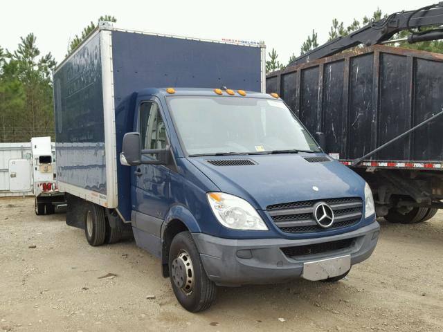 WDAPF3CC1B9484587 - 2011 MERCEDES-BENZ SPRINTER 3 BLUE photo 1