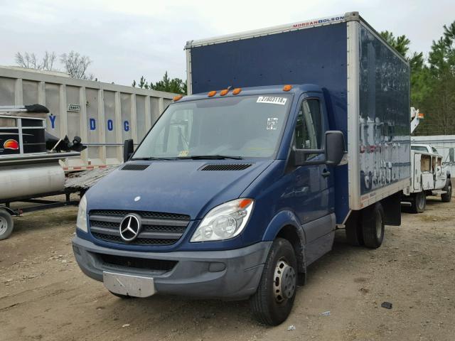 WDAPF3CC1B9484587 - 2011 MERCEDES-BENZ SPRINTER 3 BLUE photo 2