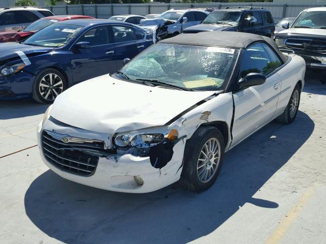 1C3EL55R75N567158 - 2005 CHRYSLER SEBRING TO WHITE photo 2