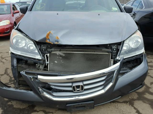 5FNRL3H28AB014821 - 2010 HONDA ODYSSEY LX GRAY photo 9