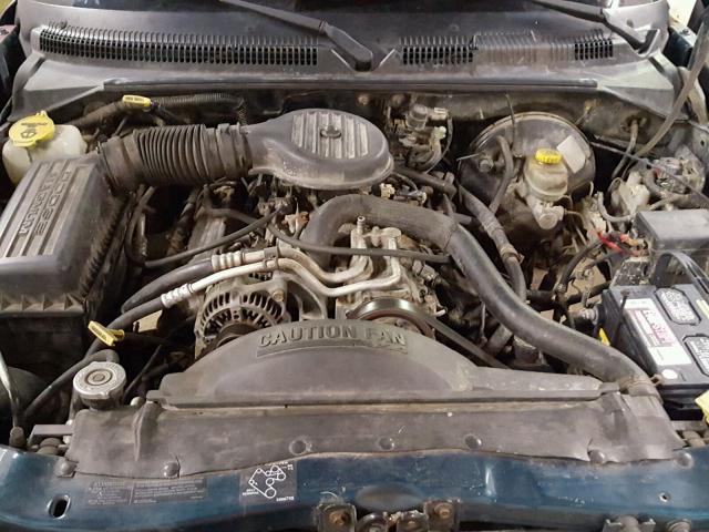 1B7GG22Y8WS648112 - 1998 DODGE DAKOTA GREEN photo 7