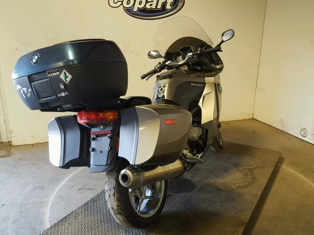 WB1053906AZV97185 - 2010 BMW K1300 GT GRAY photo 4