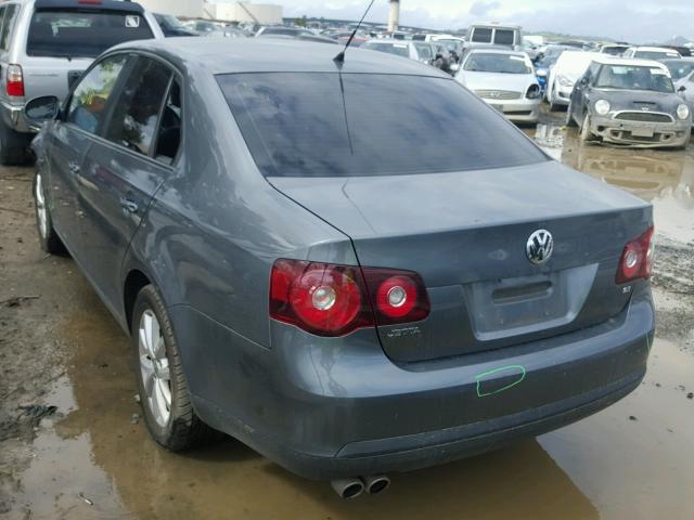 3VWRZ7AJ6AM098668 - 2010 VOLKSWAGEN JETTA SE GRAY photo 3