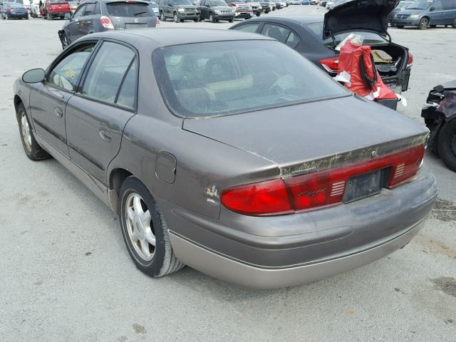 2G4WF521X31163593 - 2003 BUICK REGAL GS GRAY photo 3