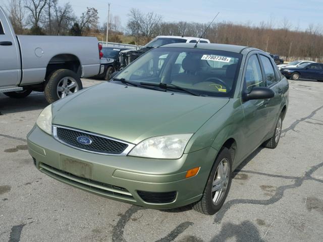 1FAFP34N47W170002 - 2007 FORD FOCUS ZX4 GREEN photo 2