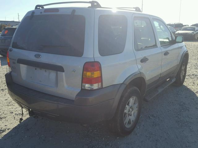 1FMCU03156KD36550 - 2006 FORD ESCAPE XLT GRAY photo 4