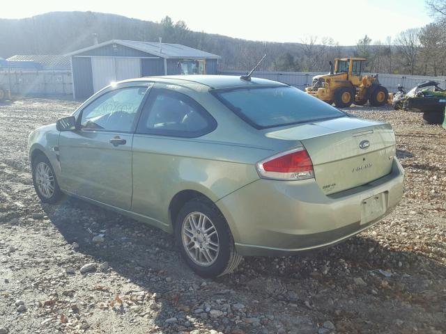 1FAHP33N78W265102 - 2008 FORD FOCUS SE GREEN photo 3