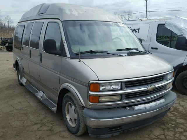 1GBFG15R9Y1209654 - 2000 CHEVROLET EXPRESS G1 TAN photo 1