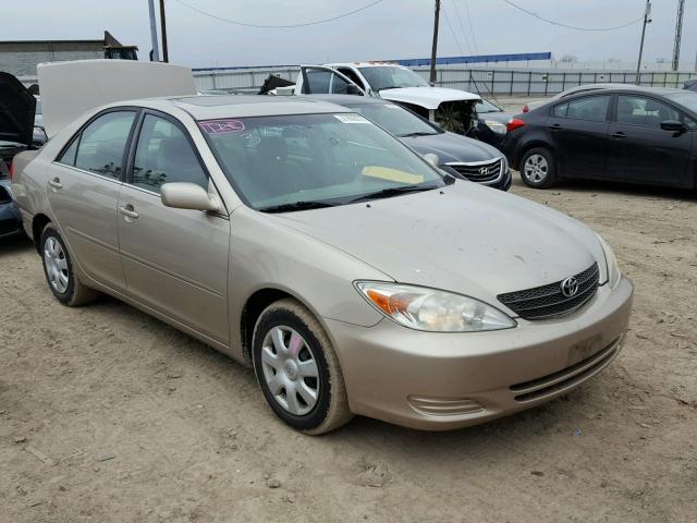 4T1BE32KX4U909352 - 2004 TOYOTA CAMRY LE GOLD photo 1