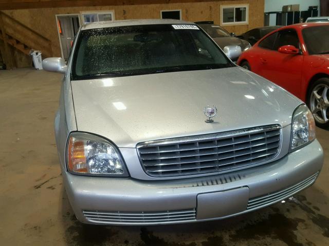 1G6KD57Y52U144311 - 2002 CADILLAC DEVILLE SILVER photo 9