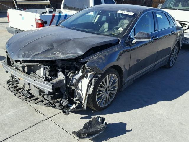 3LN6L2JK2DR818960 - 2013 LINCOLN MKZ BLACK photo 2