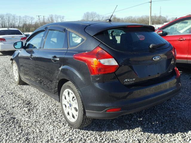 1FAHP3K25CL447608 - 2012 FORD FOCUS SE BLACK photo 3