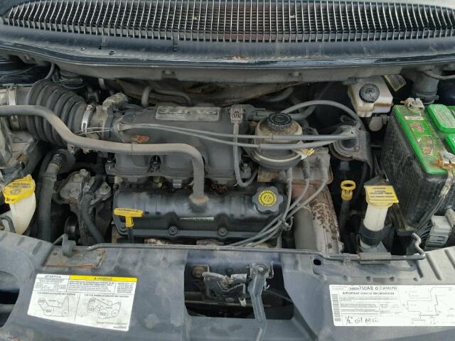 2C4GP44R43R325285 - 2003 CHRYSLER TOWN & COU BLUE photo 7