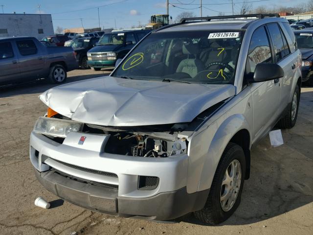 5GZCZ23D54S849045 - 2004 SATURN VUE SILVER photo 2