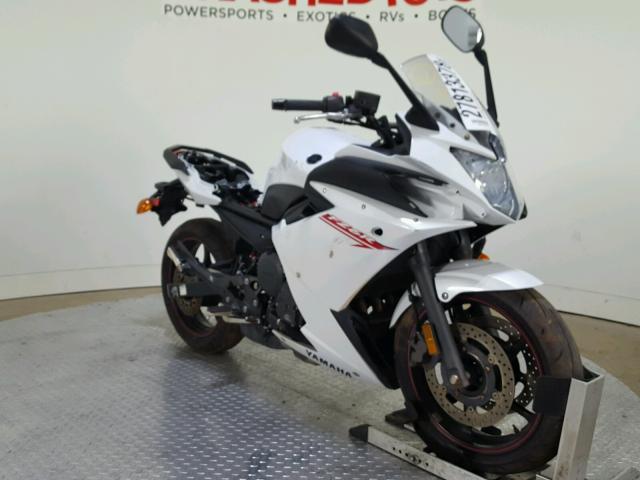 JYARJ18Y1CA001964 - 2012 YAMAHA FZ6 RC WHITE photo 2