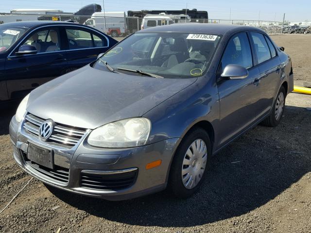 3VWJZ71KX9M058286 - 2009 VOLKSWAGEN JETTA S GRAY photo 2