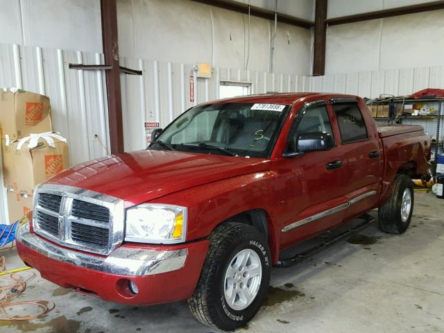 1D7HW58NX6S593271 - 2006 DODGE DAKOTA QUA BURGUNDY photo 2