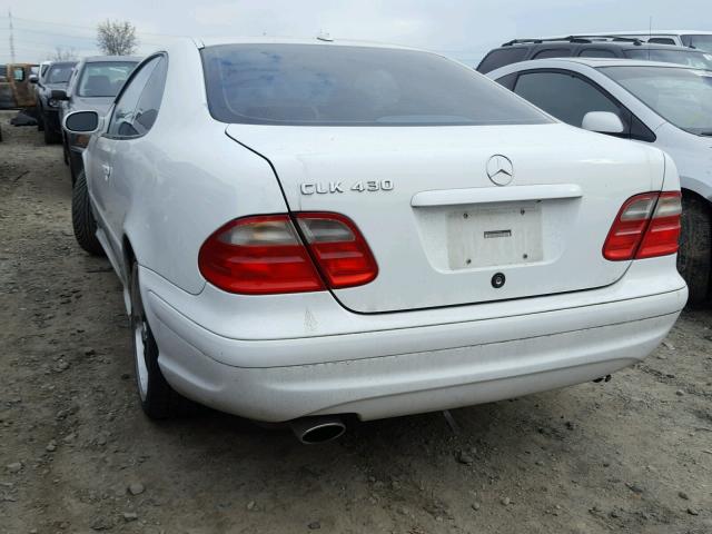 WDBLJ70G51F163000 - 2001 MERCEDES-BENZ CLK 430 WHITE photo 3