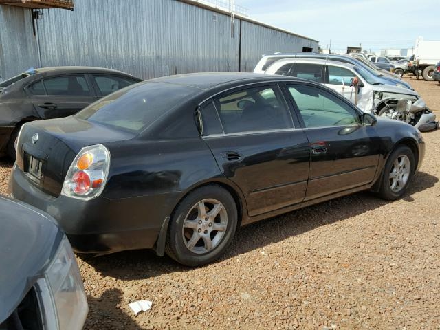 1N4AL11D53C184802 - 2003 NISSAN ALTIMA BAS BLACK photo 4