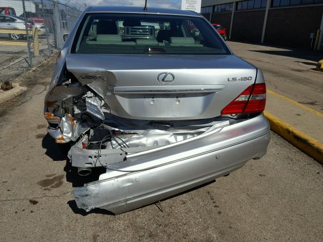 JTHBN36F740154233 - 2004 LEXUS LS 430 SILVER photo 9