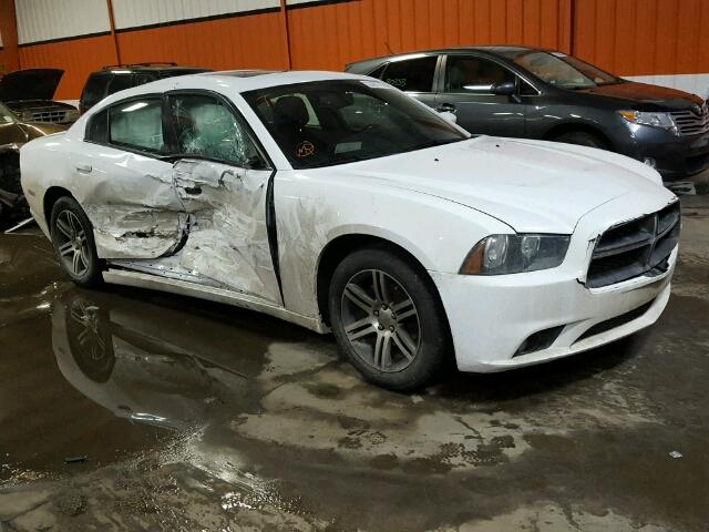 2C3CDXHG4CH286418 - 2012 DODGE CHARGER SX WHITE photo 1