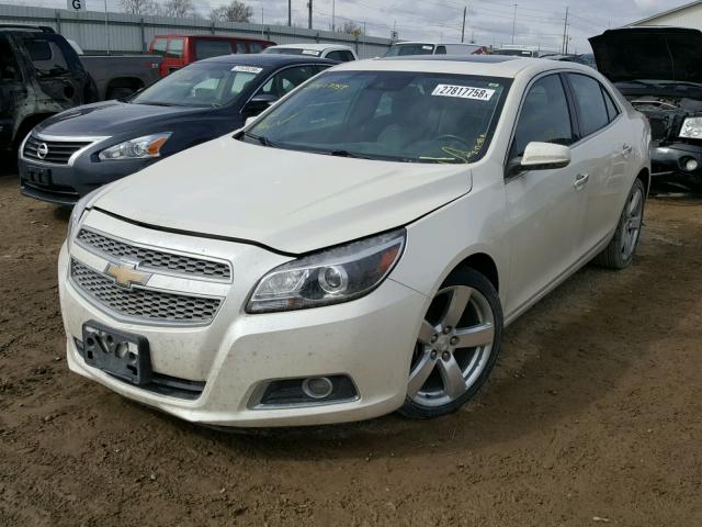 1G11J5SX5DU132123 - 2013 CHEVROLET MALIBU LTZ 奶油色 照片 2