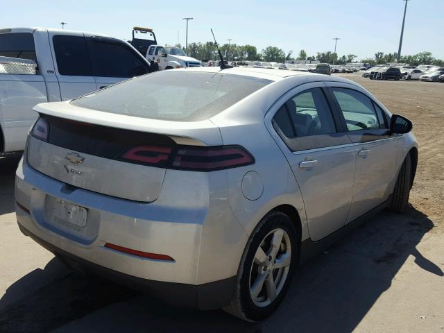 1G1RA6E44DU133550 - 2013 CHEVROLET VOLT SILVER photo 4