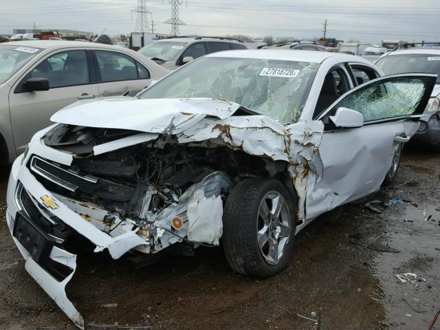 1G1ZC5E07AF210333 - 2010 CHEVROLET MALIBU 1LT WHITE photo 2