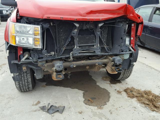 1GTSKVE30AZ207486 - 2010 GMC SIERRA K15 RED photo 9