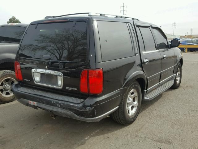 5LMFU28R32LJ14095 - 2002 LINCOLN NAVIGATOR BLACK photo 4