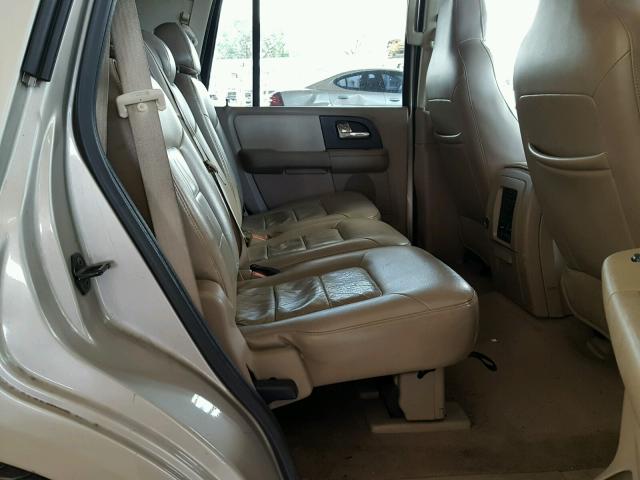 1FMPU15556LA28117 - 2006 FORD EXPEDITION GOLD photo 6