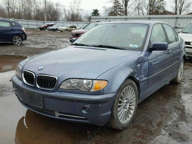 WBAEW53432PG16804 - 2002 BMW 330 XI BLUE photo 2