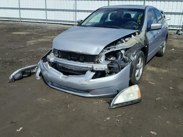 1HGCM56654A137429 - 2004 HONDA ACCORD EX SILVER photo 2