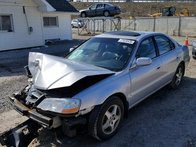 19UUA56682A048321 - 2002 ACURA 3.2TL SILVER photo 2