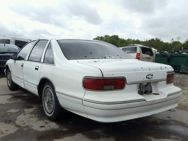 1G1BL52W1RR139702 - 1994 CHEVROLET CAPRICE CL WHITE photo 3