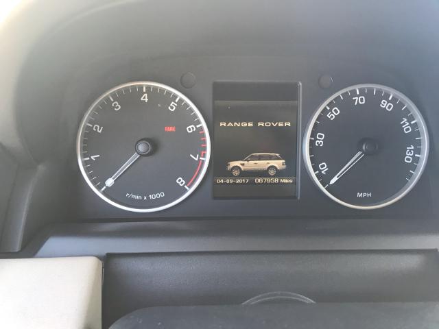 SALSF2D48BA711242 - 2011 LAND ROVER RANGE ROVE WHITE photo 8