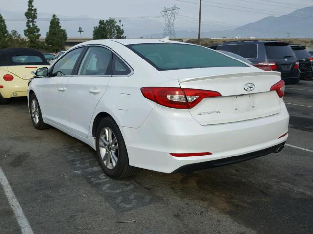 5NPE24AF0GH340434 - 2016 HYUNDAI SONATA SE WHITE photo 3