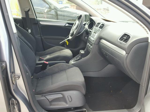 WVWDA7AJ7AW343417 - 2010 VOLKSWAGEN GOLF 灰色 照片 5