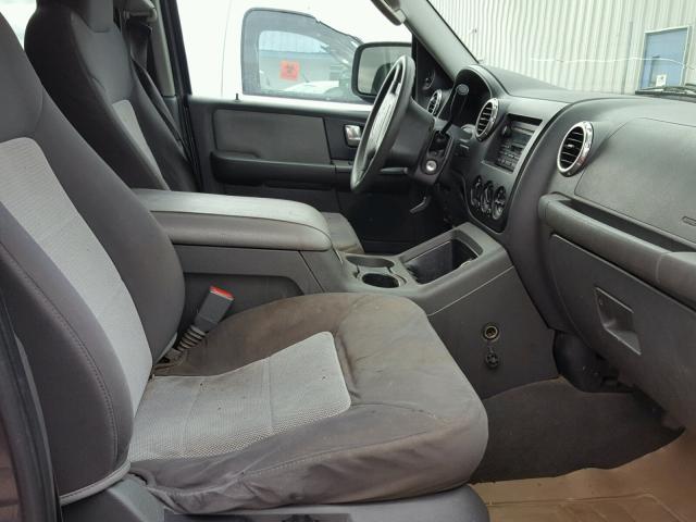 1FMRU15W03LB94297 - 2003 FORD EXPEDITION GRAY photo 5