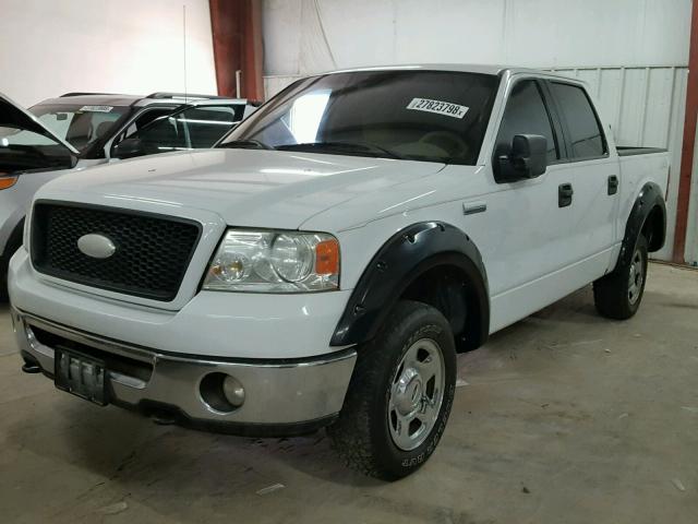 1FTPW14506KA69826 - 2006 FORD F150 SUPER WHITE photo 2