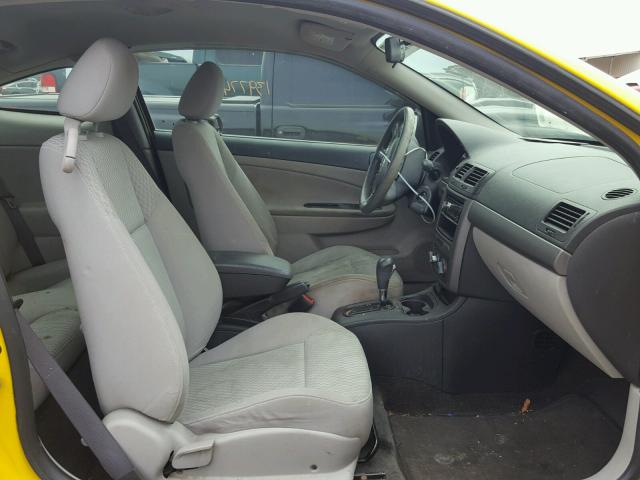 1G1AL12F157652877 - 2005 CHEVROLET COBALT LS YELLOW photo 5