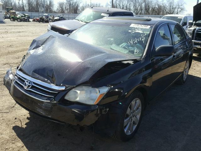 4T1BK36B15U026521 - 2005 TOYOTA AVALON XL BLACK photo 2