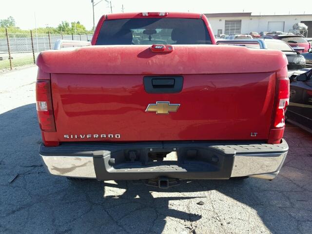 2GCEC19J371610553 - 2007 CHEVROLET SILVERADO RED photo 6